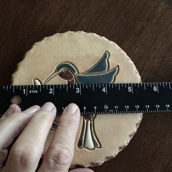 Terra Cotta Bread Warmer Stone –  Hummingbird Hand Painted Nan Grove - Picture 4 of 4